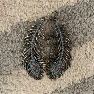 Lucky Brand feather earrings